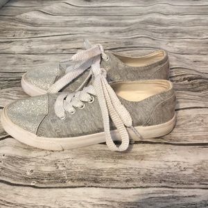 Toddler shoes